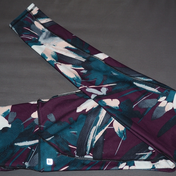 Fabletics Leggings - Picture 4 of 4